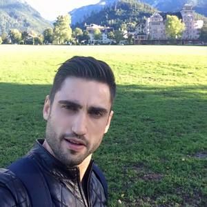 Meet your Posher, Murat